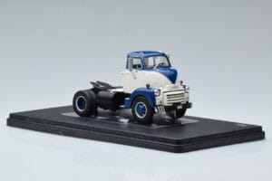 GMC 950 COE Albastru Alb IXO 1:43 TR150 Metal - imaginea 4 din 6