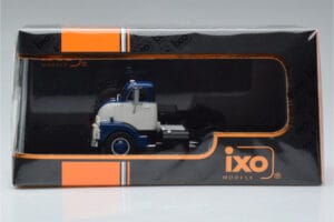 GMC 950 COE Albastru Alb IXO 1:43 TR150 Metal - imaginea 6 din 6