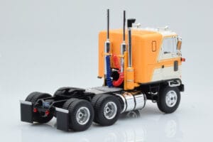 GMC Astro 95 Bej Alb IXO 1:43 TR167 Metal - imaginea 2 din 5