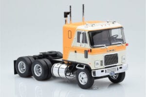 GMC Astro 95 Bej Alb IXO 1:43 TR167 Metal - imaginea 3 din 5