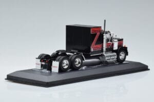 GMC General Roșu Negru IXO 1:43 TR102 Metal - imaginea 2 din 6