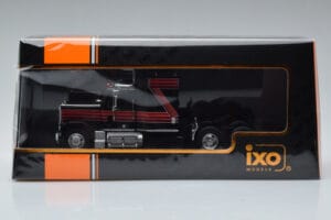 GMC General Roșu Negru IXO 1:43 TR102 Metal - imaginea 6 din 6