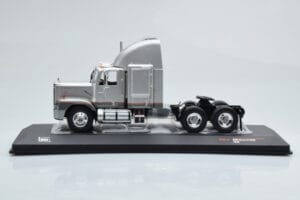 GMC General SBFA Argintiu IXO 1:43 TR166 Metal - imaginea 3 din 6