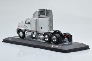 GMC General SBFA Argintiu IXO 1:43 TR166 Metal - imaginea 5 din 6