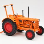 Hanomag R28 Tractor Agricol Minichamps 1:18 109153072 - image 4 of 6