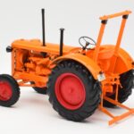 Hanomag R28 Tractor Agricol Minichamps 1:18 109153072 - image 5 of 6