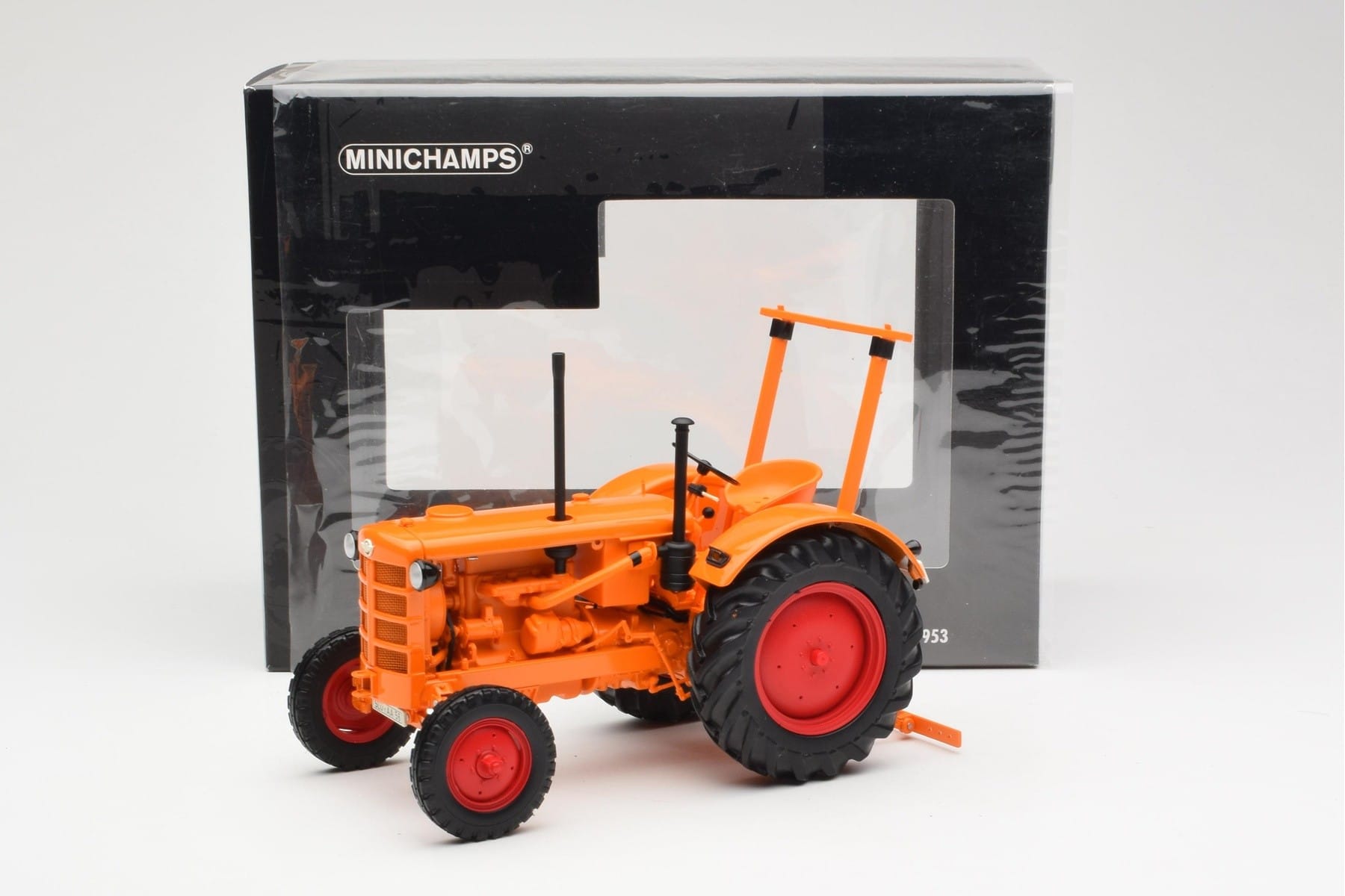 Hanomag R28 Tractor Agricol Minichamps 1:18 109153072 Metal - imaginea 6 din 6