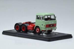 Henschel HS 19 TS Verde IXO 1:43 TR151 Metal - imaginea 4 din 6