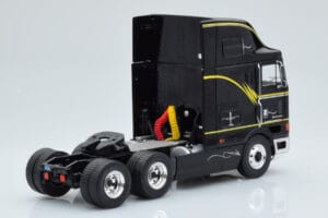 International Eagle Cabover Negru IXO 1:43 TR169 Metal - imaginea 2 din 5