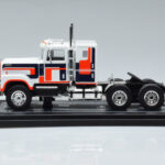 International Transtar 4300 Alb IXO 1:43 - image 3 of 6