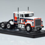 International Transtar 4300 Alb IXO 1:43 - image 4 of 6