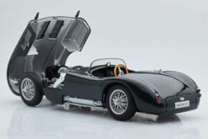 Jaguar C-Type Verde AUTOart 1:18 73500 Metal - imaginea 3 din 8
