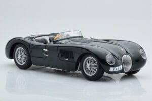 Jaguar C-Type Verde AUTOart 1:18 73500 Metal - imaginea 6 din 8