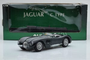 Jaguar C-Type Verde AUTOart 1:18 73500 Metal - imaginea 8 din 8