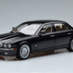 Jaguar XJ6 X350 Ebony Negru Almost Real 1:18