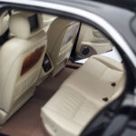 Jaguar XJ6 X350 Ebony Negru Almost Real 1:18 - image 8 of 11