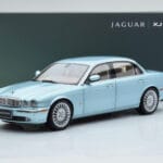 Jaguar XJ6 X350 Seafrost Albastru Deschis Almost Real 1:18 - image 11 of 11
