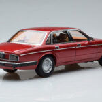 Jaguar XJ6 XJ40 Flamenco Roșu Almost Real 1:18 - image 3 of 11