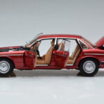 Jaguar XJ6 XJ40 Flamenco Roșu Almost Real 1:18 - image 4 of 11