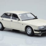 Jaguar XJ6 XJ40 Glacier Alb Almost Real 1:18 - image 6 of 11