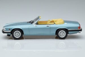 Jaguar XJS V12 Cabriolet Albastru Deschis Metalizat Norev 1:18 182635 Metal - imaginea 3 din 6