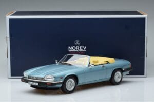 Jaguar XJS V12 Cabriolet Albastru Deschis Metalizat Norev 1:18 182635 Metal - imaginea 6 din 6