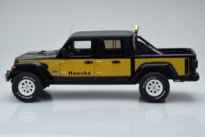 Jeep Gladiator Honcho Negru GT Spirit 1:18 GT422 Rășină - imaginea 3 din 6