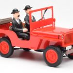 Jeep Willys Tintin 2 Figurine UT Models 1:18 - image 4 of 6