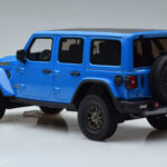 Jeep Wrangler Rubicon 392 Albastru GT Spirit 1:18 - image 5 of 6