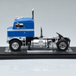 Kenworth Bullnose Albastru IXO 1:43 - image 3 of 6