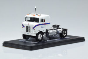 Kenworth Bullnose Ross Mackie Transport Alb IXO 1:43 TR063