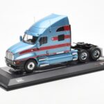 Kenworth T2000 Albastru Deschis Roșu IXO 1:43 TR180 - image 2 of 4