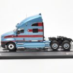 Kenworth T2000 Albastru Deschis Roșu IXO 1:43 TR180