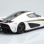 Koenigsegg Regera Alb GT Spirit 1:18 - image 2 of 5