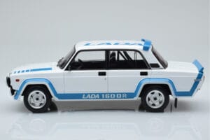 Lada 2105 VFTS Alb IXO 1:18 18CMC144 Metal - imaginea 3 din 6