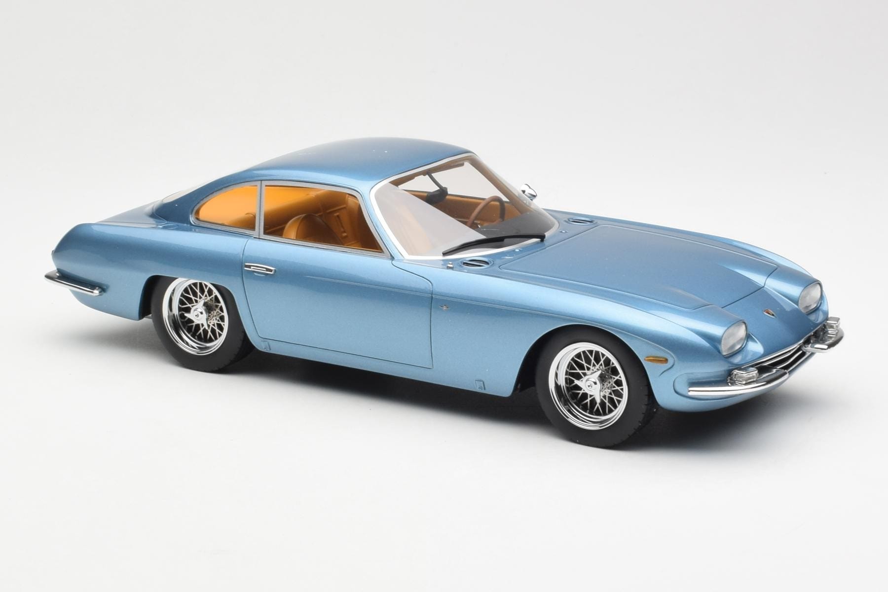 Lamborghini 350 GT Albastru Deschis Metalizat CMR 1:18 CMR002 Metal - imaginea 4 din 6