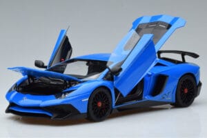 Lamborghini Aventador LP750-4 SV Albastru AUTOart 1:18 74559 Compozit - imaginea 2 din 8