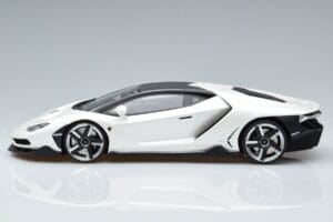 Lamborghini Centenario Alb Perlat GT Spirit 1:18 GTS18503W Rășină - imaginea 3 din 6
