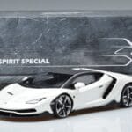 Lamborghini Centenario Alb Perlat GT Spirit 1:18 GTS18503W Rășină - image 6 of 6