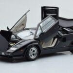 Lamborghini Countach LP5000S Negru AUTOart 1:18 - image 2 of 10