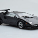 Lamborghini Countach LP5000S Negru AUTOart 1:18 - image 6 of 10