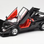 Lamborghini Countach LP 5000 Quattrovalvole Negru Kyosho 1:18 08320BK - image 2 of 8