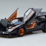 Lamborghini Countach LP500S Walter Wolf Albastru Închis Kyosho 1:18 - image 2 of 11