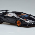 Lamborghini Countach LP500S Walter Wolf Albastru Închis Kyosho 1:18 - image 6 of 11
