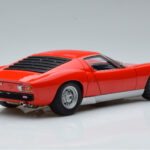 Lamborghini Miura SV Roșu AUTOart 1:18 - image 3 of 8