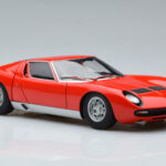 Lamborghini Miura SV Roșu AUTOart 1:18 - image 6 of 8