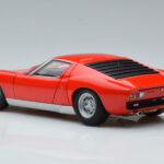 Lamborghini Miura SV Roșu AUTOart 1:18 - image 7 of 8