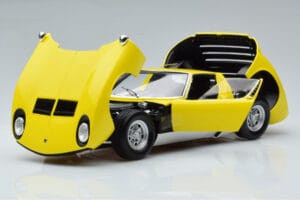 Lamborghini Miura SV Galben Kyosho 1:18 08317Y Metal - imaginea 2 din 11