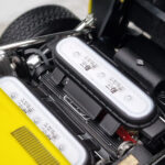 Lamborghini Miura SV Galben Kyosho 1:18 - image 9 of 11