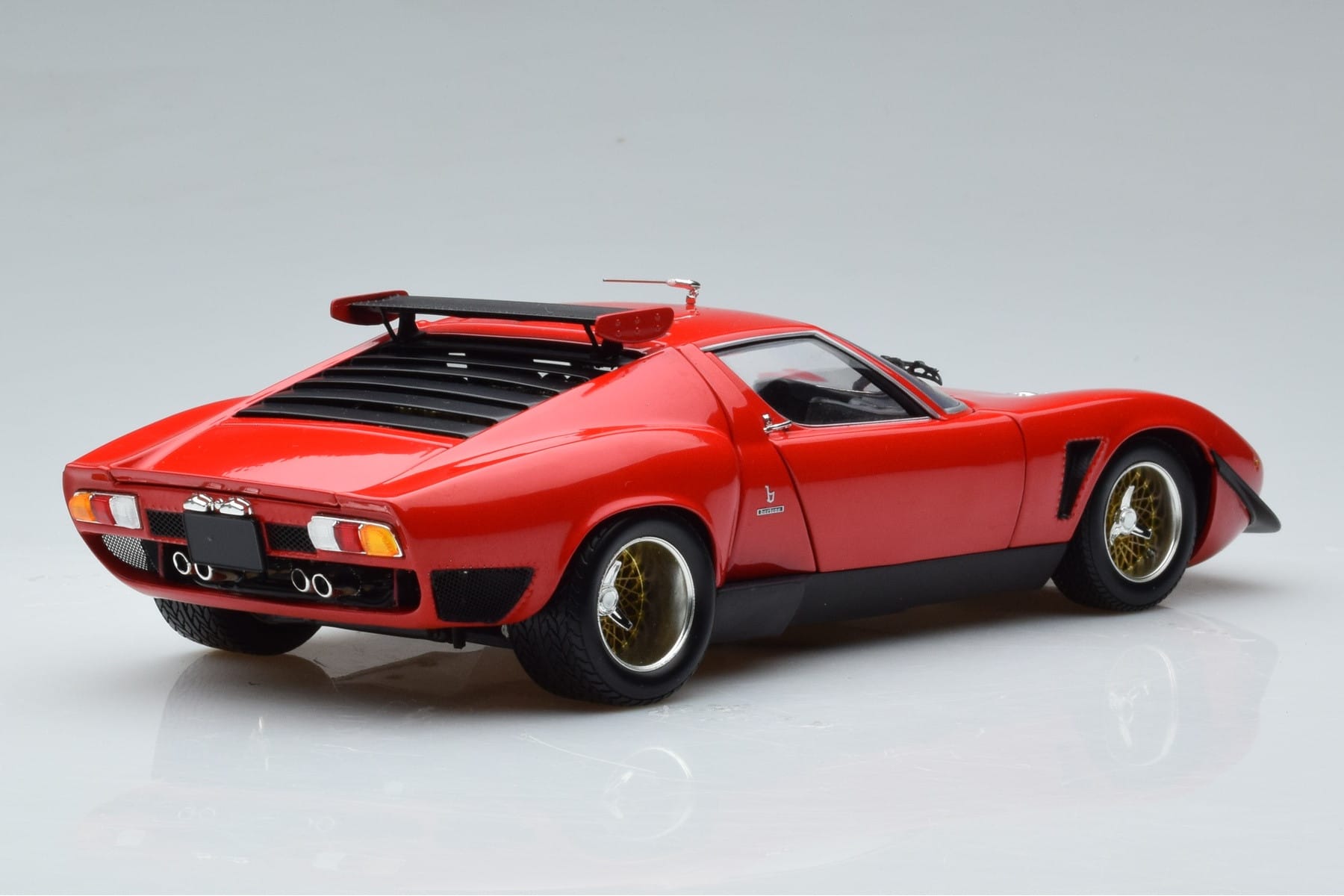 Lamborghini Miura SVR Roșu Kyosho 1:18 08319RBK Metal - imaginea 3 din 9